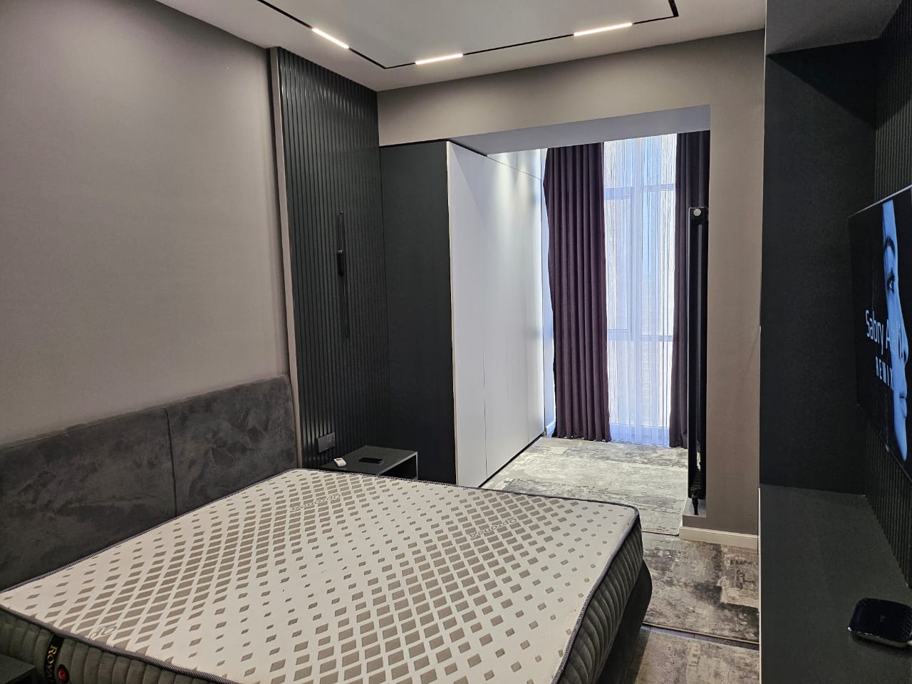 Spacious 2-Room Apartment on Ayni Street